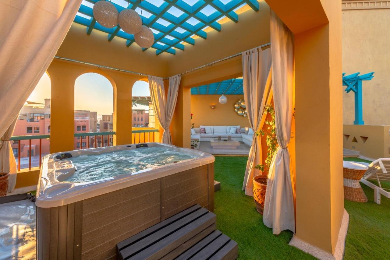Heated Jacuzzi 2Br Apartment On Yacht View الغردقة المظهر الخارجي الصورة